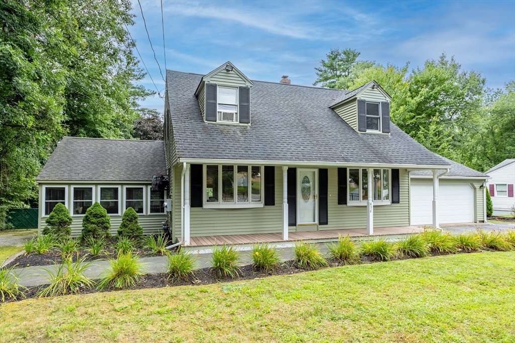 Dunstable Rd, Tyngsboro, MA 01879