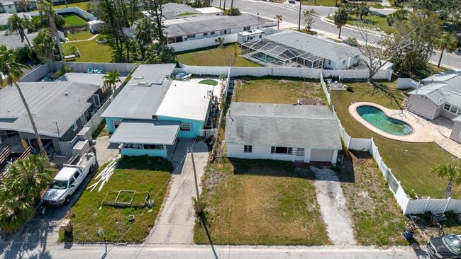596 S Bayshore Dr, House other with 2 bedrooms, 1 bathrooms and null parking in MADEIRA BEACH FL | Image 41