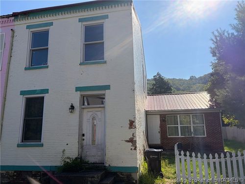 924 Walnut Street, Madison, IN, 47250 | Card Image