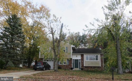 10 Rose St, WILLINGBORO, NJ, 08046-2538 | Card Image