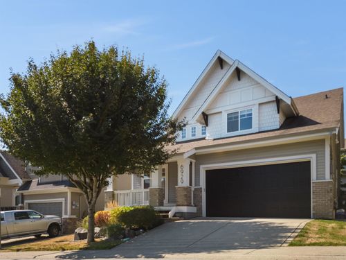 6929 197a St, Langley, BC, V2Y3H5 | Card Image