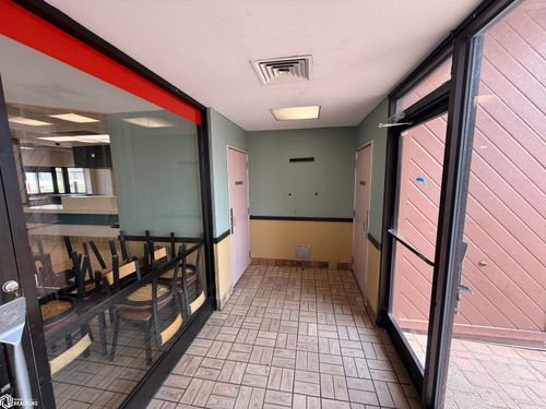 225 S Fremont St, Shenandoah, IA, 51601-1501 | Card Image