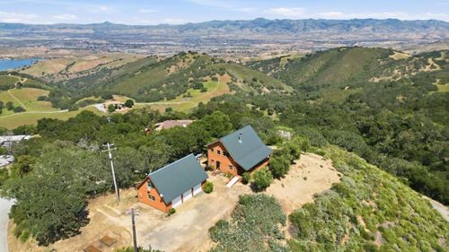 6425 San Juan Canyon Rd, San Juan Bautista, CA, 95045-9766 | Card Image