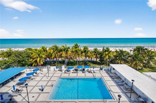 apt-5k-5001 Collins Ave, Miami Beach, FL, 33140-2733 | Card Image