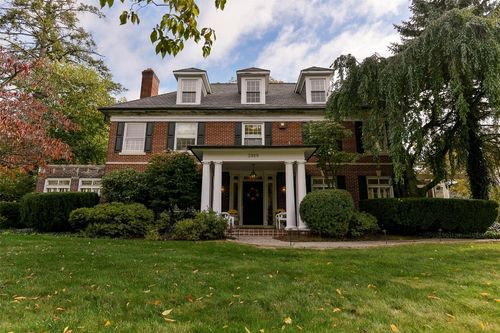3919 State St, Erie, PA, 16508-3125 | Card Image