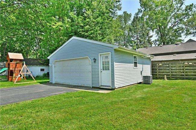 1774 Edgewood St Ne, House other with 3 bedrooms, 2 bathrooms and null parking in Warren OH | Image 46