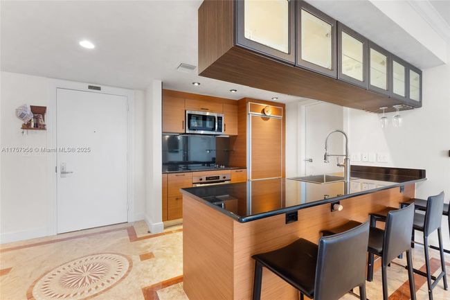 APT-4808 - 50 Biscayne Blvd, Condo with 2 bedrooms, 2 bathrooms and null parking in Miami FL | Image 8