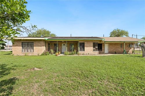 942 E Stenger St, San Benito, TX, 78586-4855 | Card Image