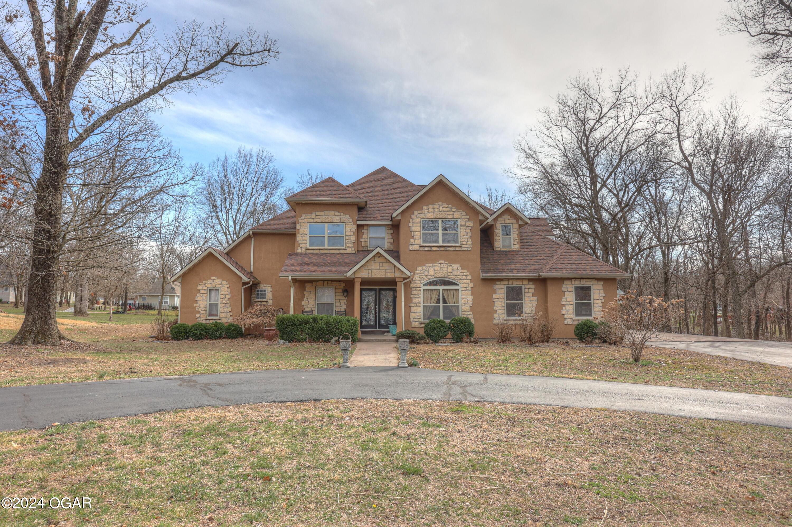 Lost Trail Ln, Joplin, MO 64801