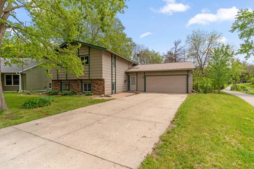1000 Summerfield Dr, Northfield, MN, 55057-1372 | Card Image