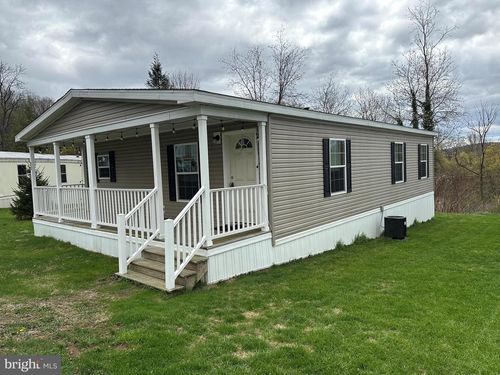 22 Apache Run, Barto, PA, 19504-9142 | Card Image