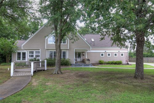 2 Jennifer Ln, Sulphur Springs, TX, 75482-2153 | Card Image