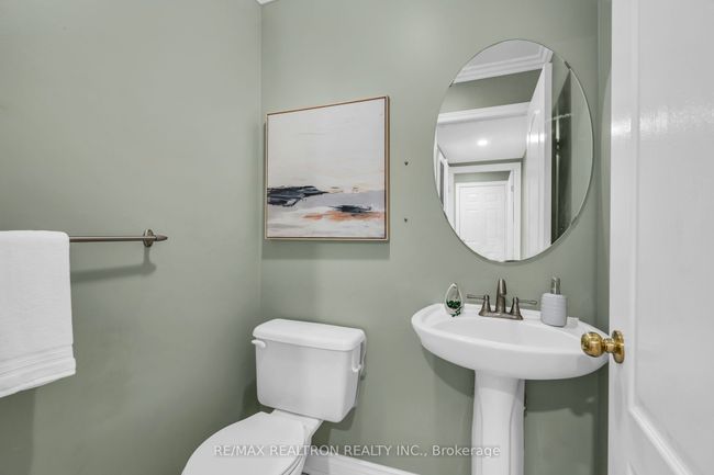 172 Denise Cir, House attached with 4 bedrooms, 4 bathrooms and 2 parking in Newmarket ON | Image 19
