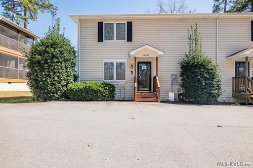 149 Gaston Pointe Dr, Littleton, NC, 27850-7935 | Card Image