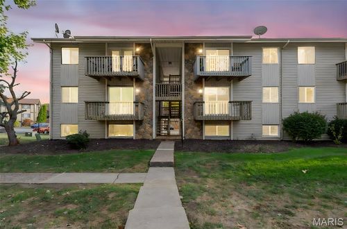 113-113 Lemans Ct, Lake St Louis, MO, 63367-1144 | Card Image