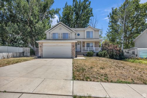 1092 N 250 E, Layton, UT, 84041-2490 | Card Image