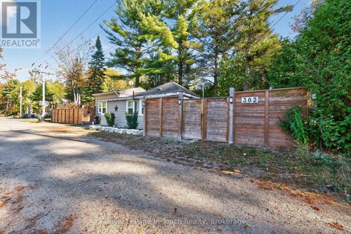 302 Concession 11 W, Perkinsfield, ON, L0L2J0 | Card Image