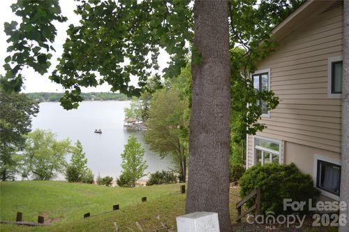 17701 Burnt Hickory Dr, Charlotte, NC, 28278-9006 | Card Image