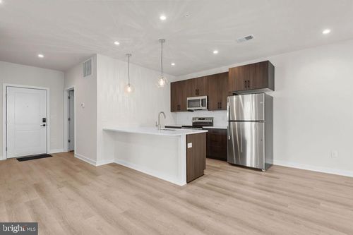 310-26 S York Rd, HATBORO, PA, 19040-3326 | Card Image
