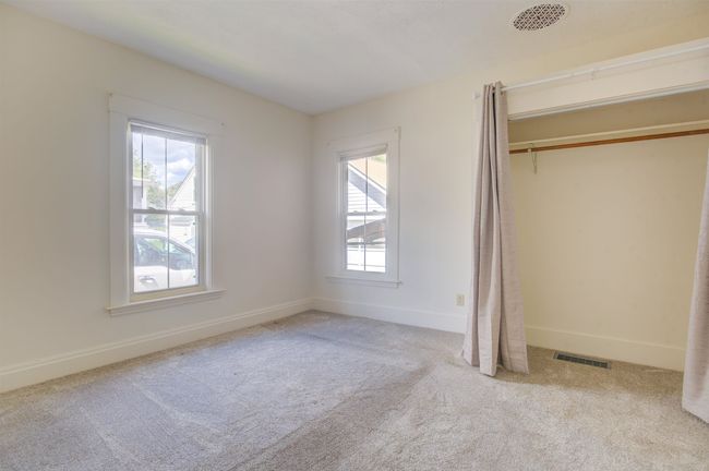 APT-1 - 8 Chase Ave, Condo with 2 bedrooms, 1 bathrooms and null parking in Conway NH | Image 9