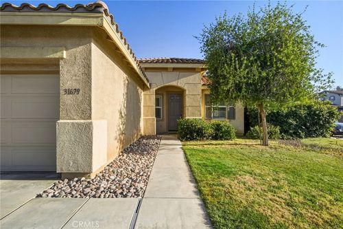 31679 Umbria Ln, Winchester, CA, 92596-8503 | Card Image