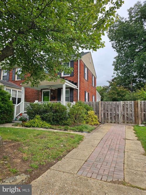 5925 Monticello Rd, ALEXANDRIA, VA, 22303-2215 | Card Image