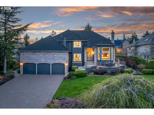 21473 Rosepark Ct, West Linn, OR, 97068-2930 | Card Image