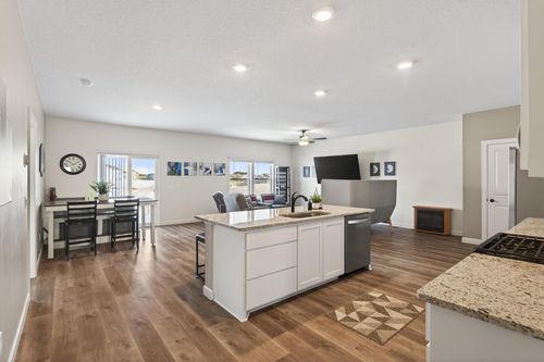 10081 188th Ave Nw, Elk River, MN, 55330-7334 | Card Image