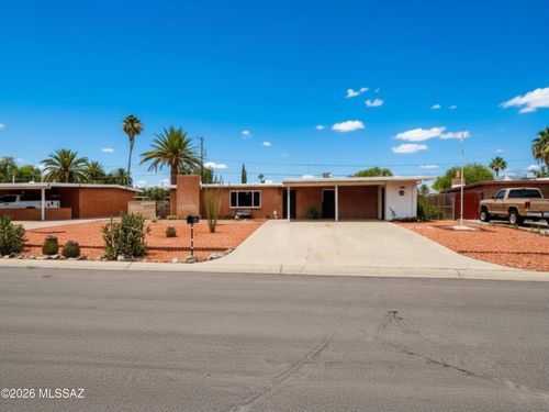 6918 E Calle Centuri, Tucson, AZ, 85710-5425 | Card Image
