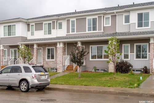 5008 Primrose Green Dr E, Regina, SK, S4V3S5 | Card Image