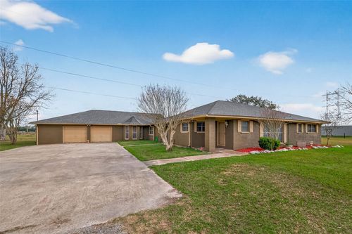 7715 County Road 383, Rosharon, TX, 77583-3710 | Card Image