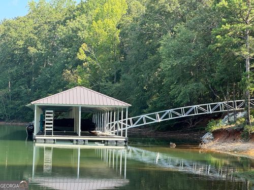 385 Tom Cobb Dr, Hartwell, GA, 30643-2523 | Card Image