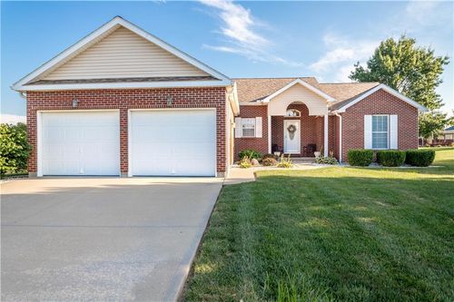 904 E Keg St, MARSHALL, MO, 65340-2821 | Card Image