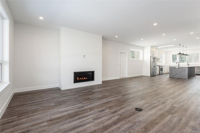 2876 Carlisle Lane, House other with 3 bedrooms, 2 bathrooms and 4 parking in Cumberland BC | Image 23