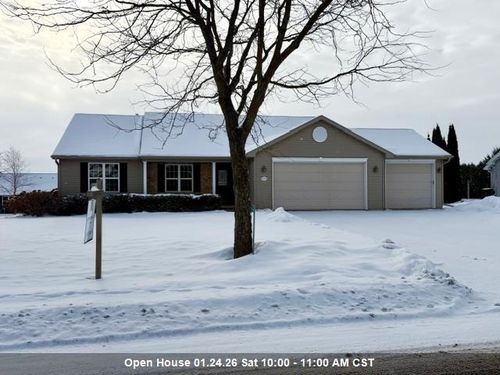 W7041 Glen Valley Drive, Greenville, WI, 54942 | Card Image