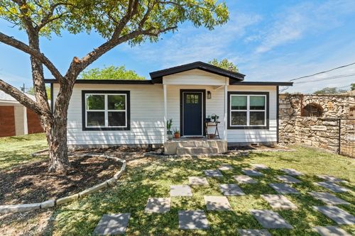 7912 Tisdale Dr, Austin, TX, 78757-8415 | Card Image