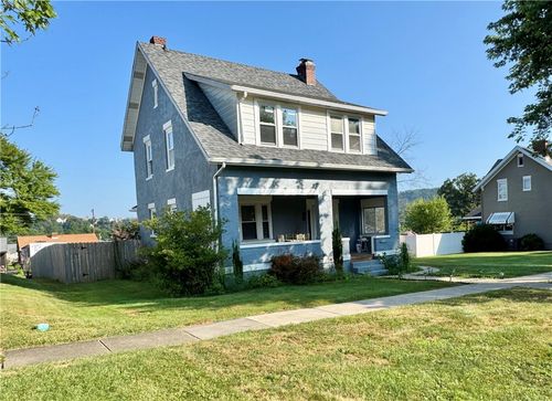 1805 Moore Ave, North Apollo, PA, 15673-1007 | Card Image