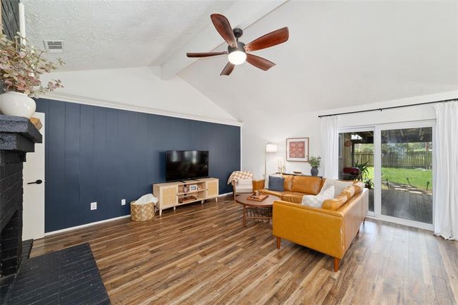 3543 Acorn Springs Ln, House other with 3 bedrooms, 2 bathrooms and 2 parking in Spring TX | Image 5