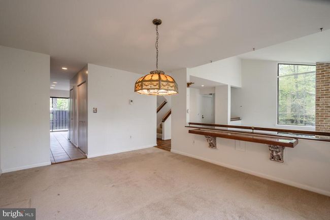 2029 Lakebreeze Way, Townhouse with 4 bedrooms, 4 bathrooms and null parking in Reston VA | Image 6