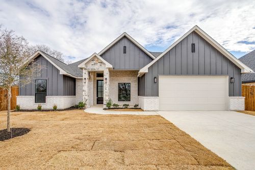 3322 N Grove St, Fort Worth, TX, 76106-5925 | Card Image