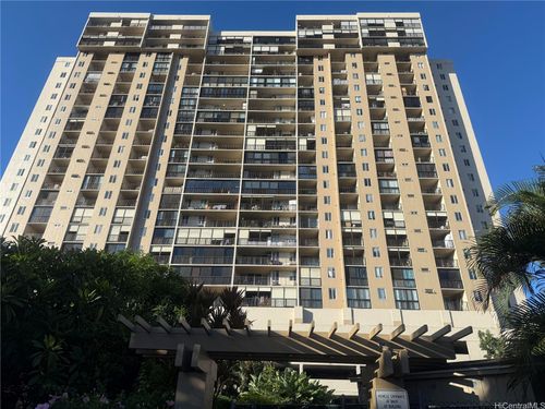 apt-5e-2916 Date St, Honolulu, HI, 96816-1185 | Card Image