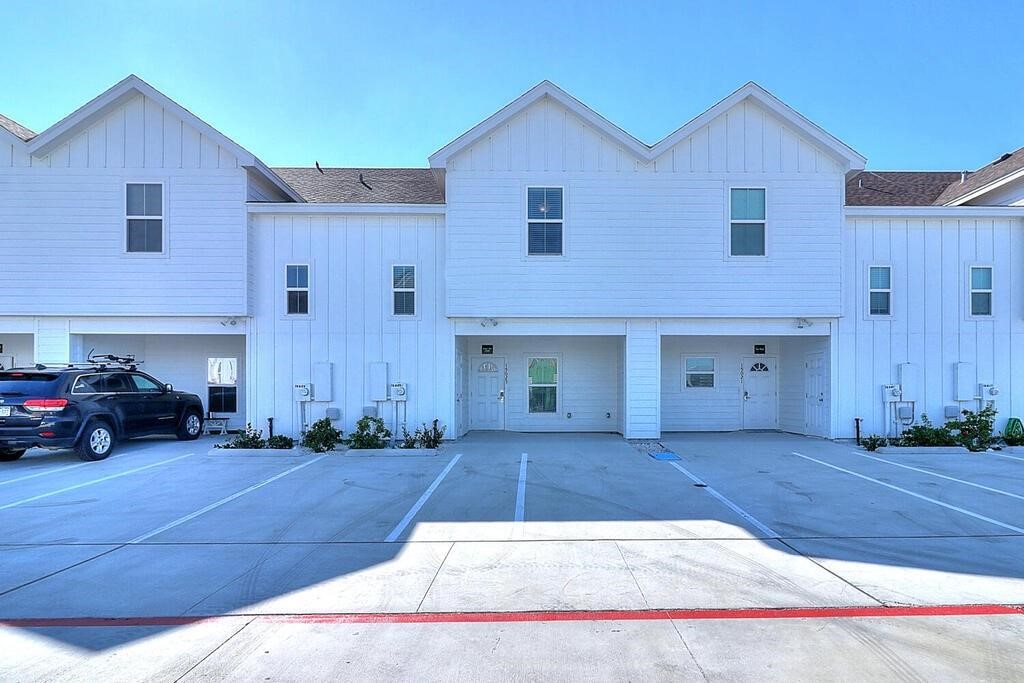 Kokomo Dr, Corpus Christi, TX 78418