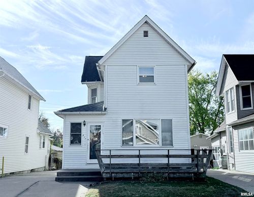 837 14th Ave S, Clinton, IA, 52732-6305 | Card Image