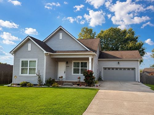 1974 Woodbury Ln, Columbia, TN, 38401-2953 | Card Image
