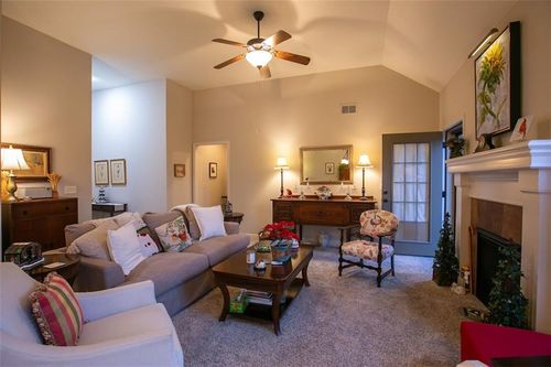 14823 Meadow Ln, Leawood, KS, 66224-4615 | Card Image