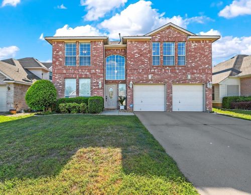 617 Crystal Brook Dr, Saginaw, TX, 76179-0939 | Card Image