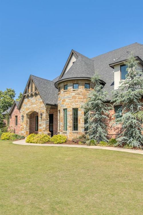 9908 Jamie Way, Choctaw, OK, 73020-1028 | Card Image
