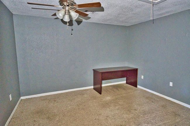 1303 Mac Dr, House other with 4 bedrooms, 2 bathrooms and 2 parking in Sweeny TX | Image 9