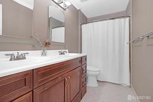 22 Colleen Ct, Townhouse with 2 bedrooms, 3 bathrooms and null parking in Kendall Park NJ | Image 27