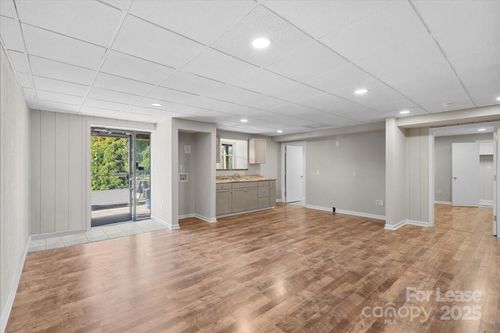 apt-4-300 E Gold St, Kings Mountain, NC, 28086-3485 | Card Image